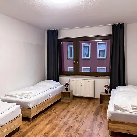 T&k - - 1-3 Lägenhet Duisburg