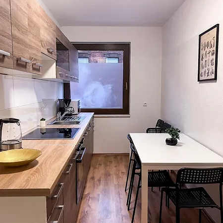 T&k - - 1-3 Lägenhet