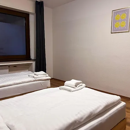 T&k - - 1-3 Apartament