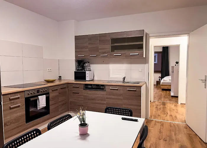 T&k - - 1-3 Apartment *